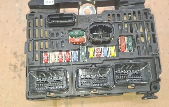 Citroen C4 I BSM Control unit 9661682980 BSML1100 S118983011C