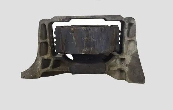 Volvo V50 Engine mount bracket 7M516F012YA