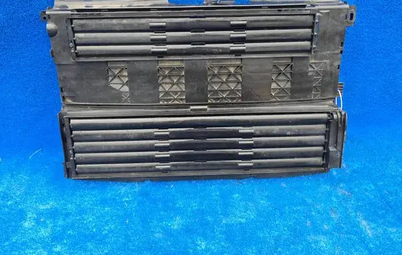 Peugeot 5008 II Intercooler air guide/duct channel 9855653580