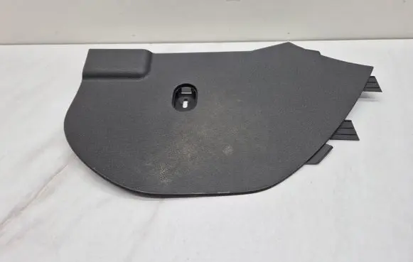 Audi Q3 8U Centre console side trim front 8U1863305 8U18633054PK