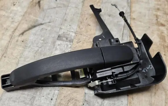 Front door handle cover