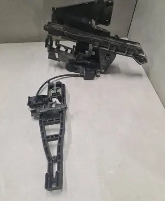 Ford Focus C-MAX Rear door lock 3M5AR26412BN 3M51R266B30AC