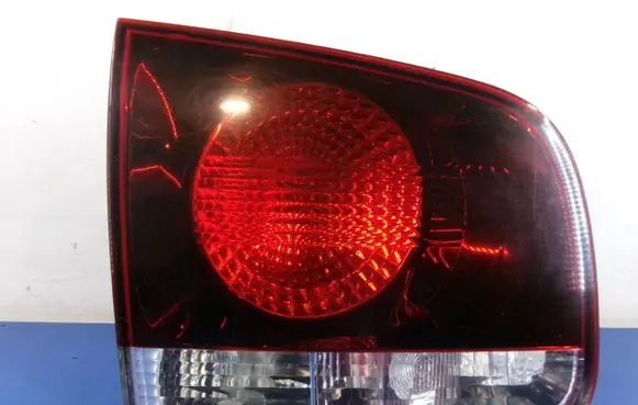 Volkswagen Touareg I Rear/tail lights 7L6945093AA