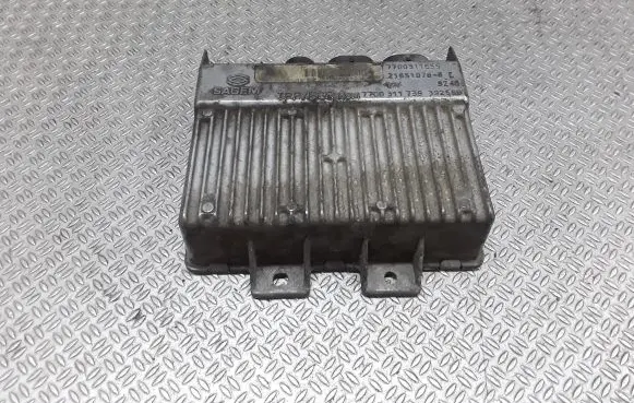 Opel Movano A Engine control unit/module 7700311555 7700311739