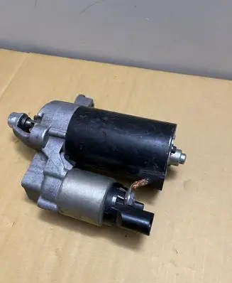 Audi Q5 SQ5 Starter motor 06H911021