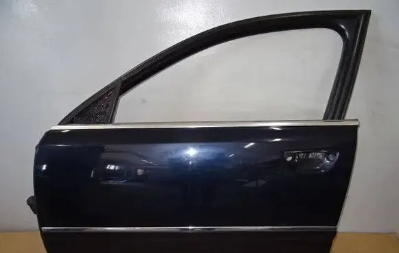 Audi A8 S8 D3 4E Front door