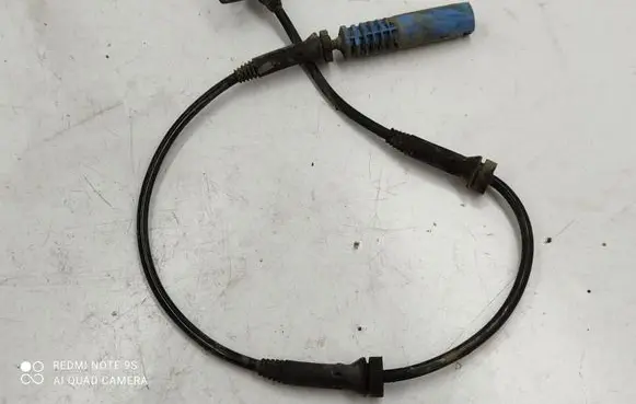 BMW 5 E60 E61 ABS brake wheel speed sensor 6908705