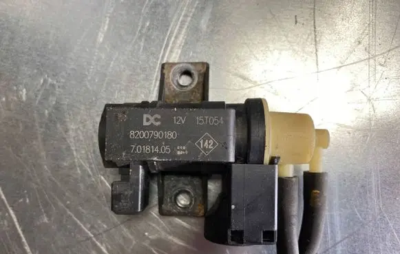 Dacia Dokker Turbo solenoid valve 8200790180