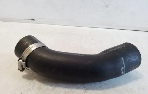Intercooler hose/pipe