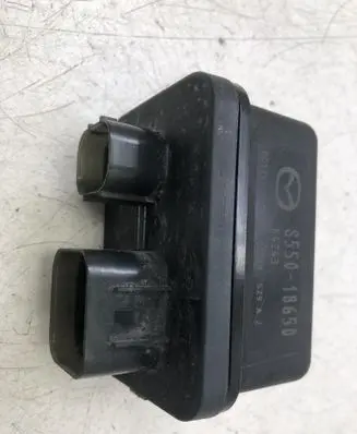 Mazda CX-3 Glow plug pre-heat relay S55018650
