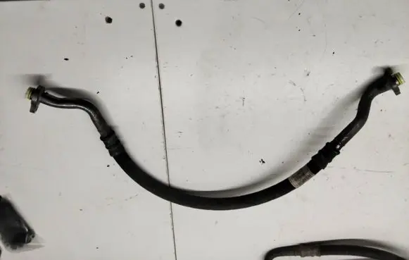 Volvo XC60 Air conditioning (A/C) pipe/hose 31332152 BATM690