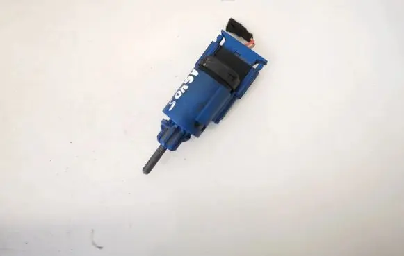Audi A6 S6 C5 4B Brake pedal sensor switch 1j0927189e