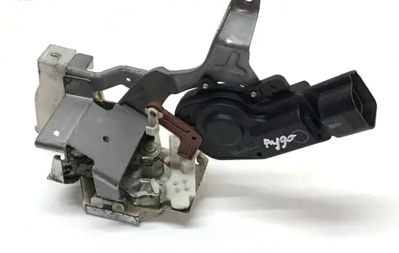 Toyota Aygo AB10 Rear door lock