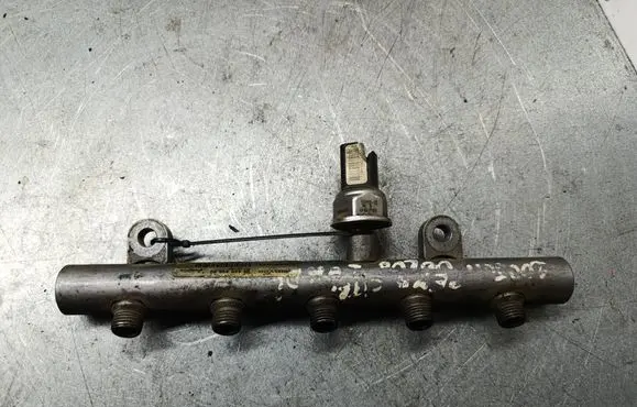 Peugeot 407 Fuel main line pipe 9645689580
