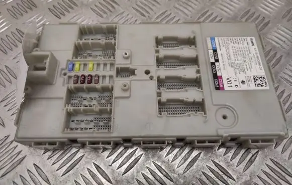 BMW 7 G11 G12 BSM Control unit 8800386