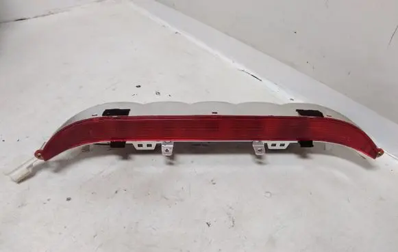 Chevrolet Epica Third/center stoplight