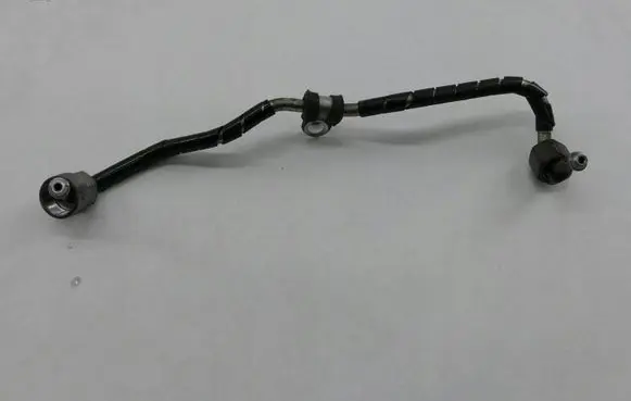 Jaguar XF X250 Fuel line pipe
