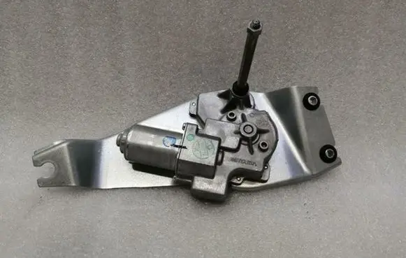 BMW X1 F48 F49 Rear window wiper motor 7356220