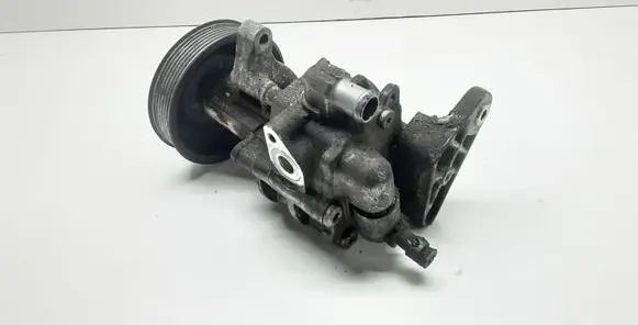 BMW 5 GT F07 Power steering pump 6796491 679649101 LH2115343