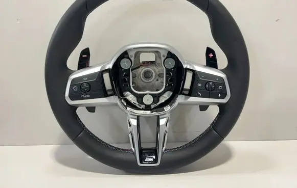 BMW X1 U11 Steering wheel 5A7D358 5A4EE25