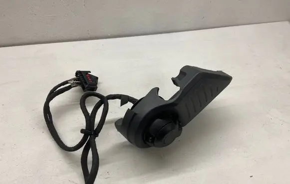 Volkswagen Tiguan Tow bar mounting accessories 05e103729b 0055402381 2085451628
