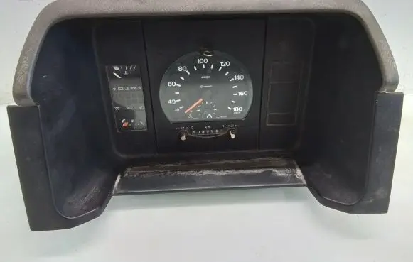 Volkswagen Transporter - Caravelle T4 Speedometer (instrument cluster) 701919049D 701919064C 96247204