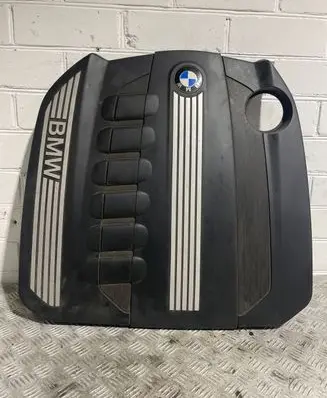 BMW 5 GT F07 Engine cover (trim) 7800575 11252010