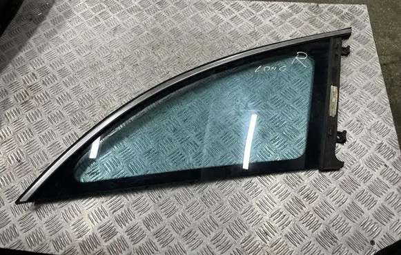 Mercedes-Benz R W251 Rear side window