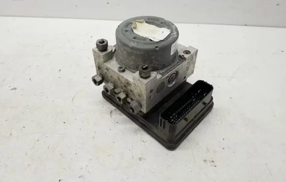 Ford C-MAX II ABS Pump FV682C555AE FV682C219AE