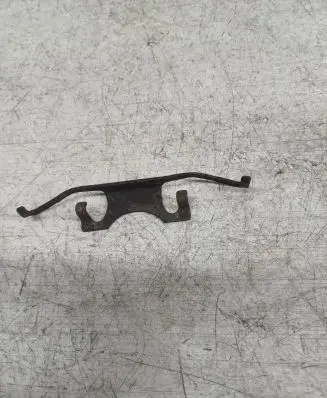 BMW 5 E39 Rear brake pad spring 