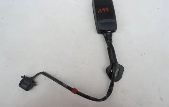 Audi Q7 4L Front seatbelt buckle 4L0857756C