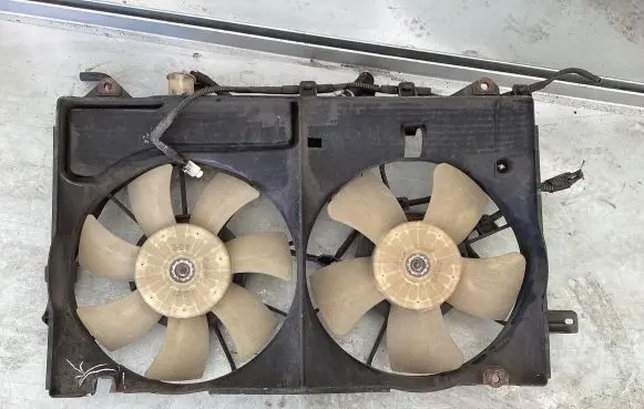 Toyota Prius (XW20) Fan set 1227508892