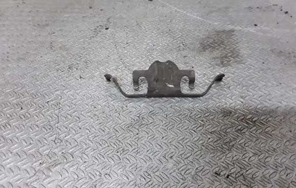 BMW 5 E60 E61 Rear brake pad spring 