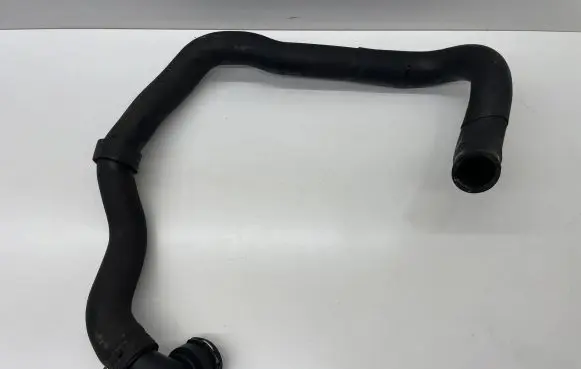 Volkswagen PASSAT B6 Engine coolant pipe/hose 1K0122291BF
