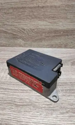 Mercedes-Benz 190 W201 Airbag control unit/module 0048201910 0285001060