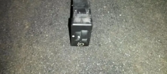 Toyota Aygo AB10 Headlight level height control switch