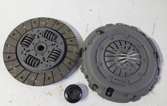 Citroen C5 Clutch set kit 2051T9