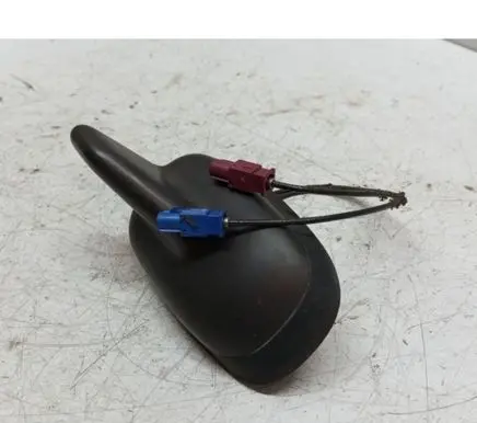 Volkswagen PASSAT B6 Aerial GPS antenna 3C0035507A 65202 6Q005575C