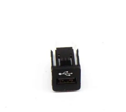 BMW 3 G20 G21 USB socket connector 74558010 9229294