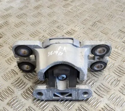 Land Rover Range Rover Evoque L538 Engine mount bracket BJ327M121AC