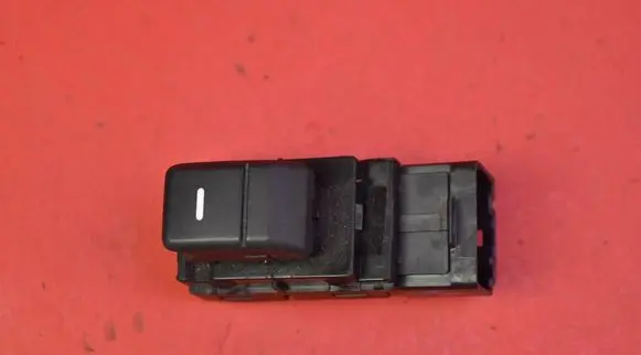 Land Rover Discovery 3 - LR3 Electric window control switch YUD501070PVJ