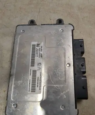Citroen C3 Engine control unit/module 9661961280 215857854A 6200561519