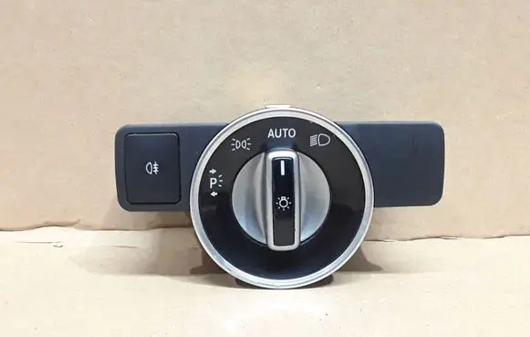 Mercedes-Benz E W212 Light switch A2129050551