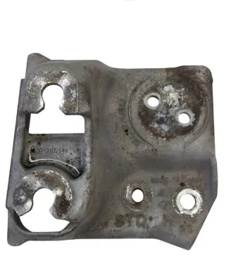 Subaru Legacy Gearbox mounting bracket 0912102148