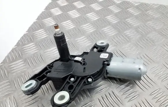 Volkswagen Golf VII Rear window wiper motor 5G0955711