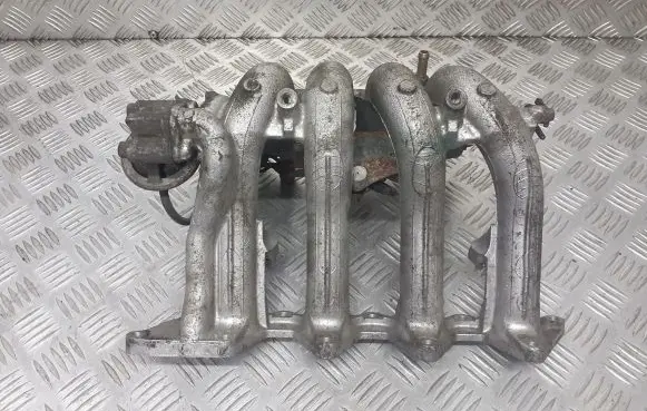 Mitsubishi Space Star Intake manifold