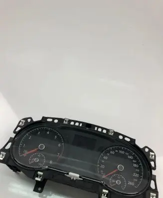 Volkswagen Golf VII Speedometer (instrument cluster) 5G0920861