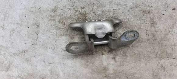 Toyota Corolla Verso AR10 Rear door upper hinge NOCODE