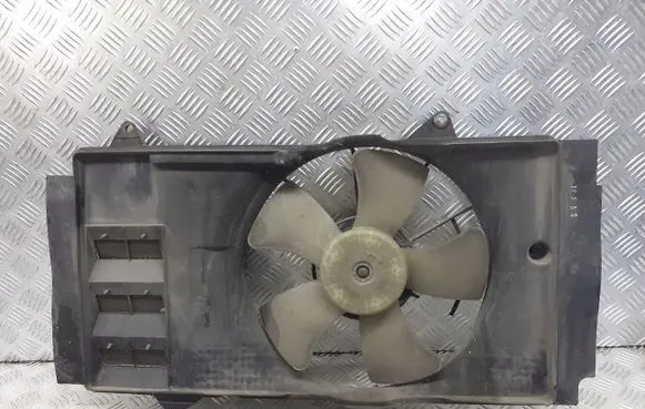Toyota Yaris Fan set 16363-0H030