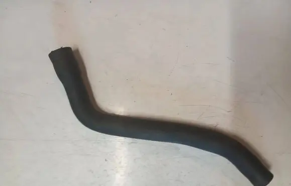 Volvo XC90 Engine coolant pipe/hose 30680747